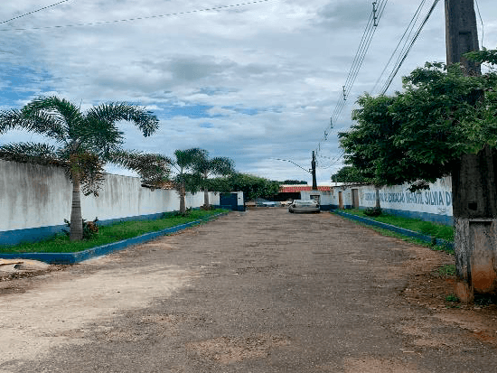 Casa - Jussara - GO - Residencial,Comercial - Jussara/GO. Loteamento Jardim Itaiara. Rua 18, sn (Parte dos lotes 01 e 02 da Quadra 01). Casa. Áreas: construída 169,29m² e terreno 437,53m². Matrícula 6.490 (CNM 026302.2.0006490. 98) do 1° RI local. - leilão extrajudicial - Não informado BR - lance mínimo R$ 611.260