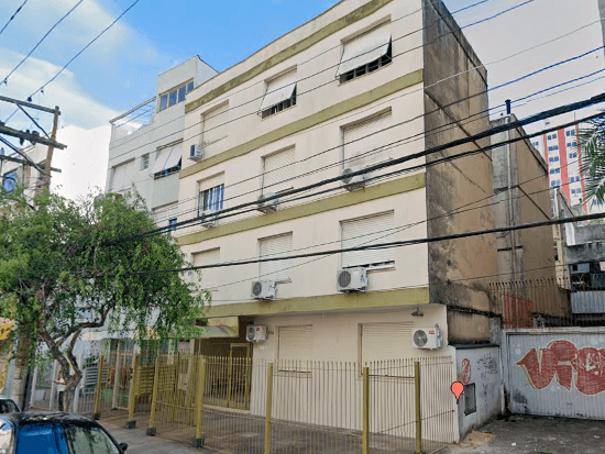 Apartamento - Porto Alegre - RS - Residencial,Comercial - Porto Alegre/RS. Centro. Rua Demétrio Ribeiro, 502. Apartamento 406 (4° pavimento). Edifício Claudio. Áreas: privativa 42,60m² e fração ideal 50 ,72/1300,72. Matrícula 55 (CNM 09993.2.0000055-58) do 5º RI local. - leilão extrajudicial - Não informado BR - lance mínimo R$ 1.603.757