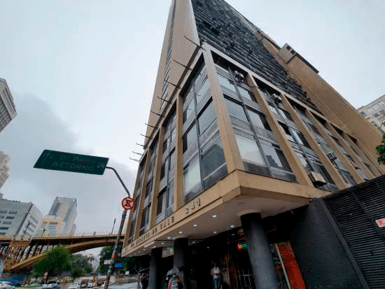 Sala - São Paulo - SP - Comercial,Residencial - São Paulo/SP. 5º Subdistrito – Santa Efigênia. Bairro Santa Efigênia. Avenida Prestes Maia, 241 Condomínio Edifício Mirante do Vale. Sala 3804. Áreas: privativa 75,60m² e fração ideal 0,1615%. Matrícula 45.437 do 5º RI local. - leilão extrajudicial - Não informado BR - lance mínimo R$ 1.176.209