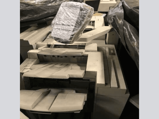 IMPRESSORA DIGITAL, MARCA XEROX, MODELO 4127, SÉRIE GYA885811, MULTIFUNCIONAL, IMPRESSÃO MONOCROMÁTICA, COM MESA CONTROLADORA FREEFLOW, MODULO BOOKLET, SCANNER E ACESSÓRIOS - Informática,Conjunto de Bens Diversos - R. Cel. Aparício Borges PORTO ALEGRE RS - lance mínimo R$ 83.398