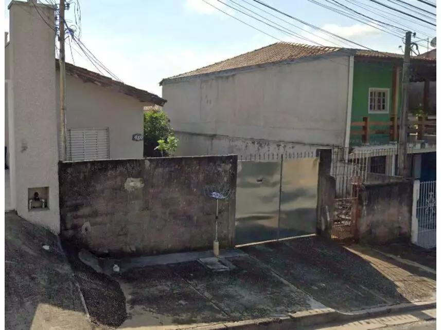 Casa à venda em leilão - leilão judicial - Atibaia SP - lance mínimo R$ 323.596