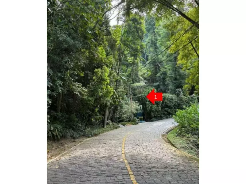 Terreno à venda em leilão - leilão judicial - Guarujá SP - lance mínimo R$ 816.062