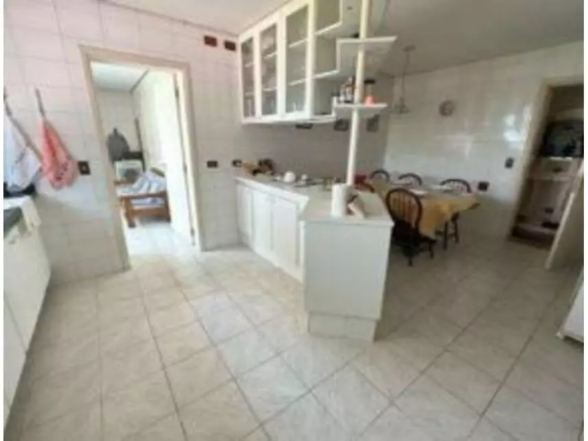 Casas à venda em leilão - leilão judicial - Cotia SP - lance mínimo R$ 1.211.838