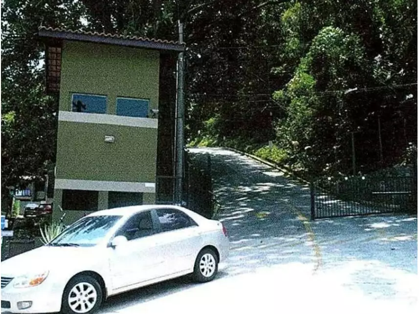 Terreno à venda em leilão - leilão judicial - Guarujá SP - lance mínimo R$ 258.540