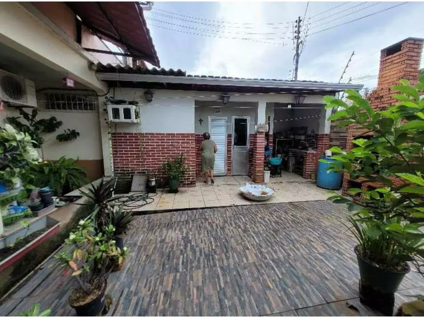 Casa à venda em leilão - leilão extrajudicial - Manaus AM - lance mínimo R$ 490.000