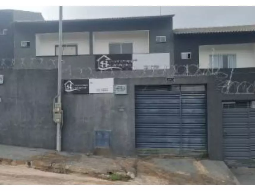 Sobrado à venda em leilão - leilão extrajudicial - Águas Lindas de Goiás GO - lance mínimo R$ 174.217