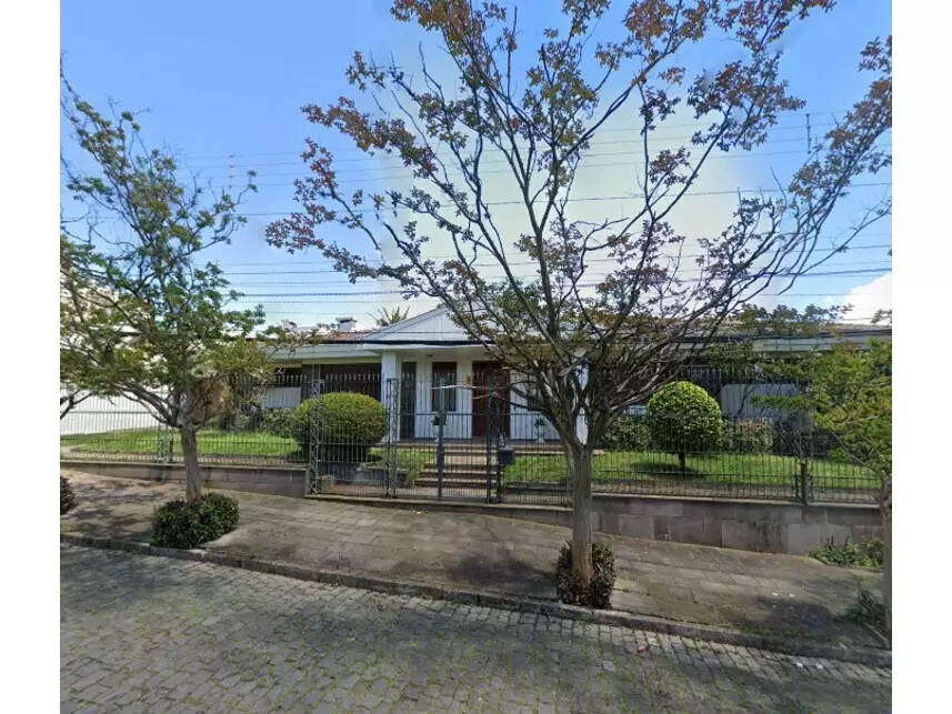 Casa à venda em leilão - leilão extrajudicial - Caxias do Sul PR - lance mínimo R$ 1.550.000