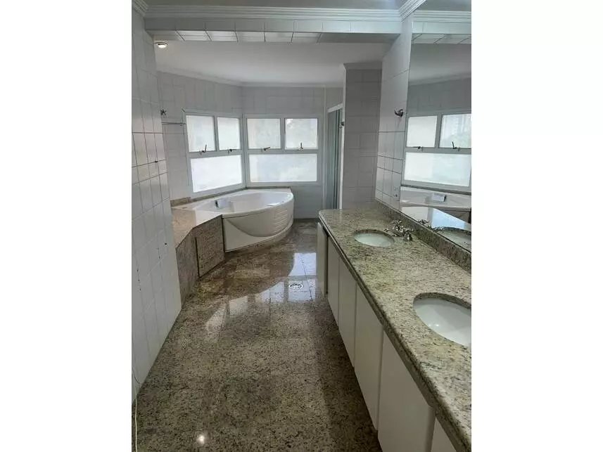 Apartamento à venda - leilão extrajudicial - São Paulo SP - lance mínimo R$ 2.100.000