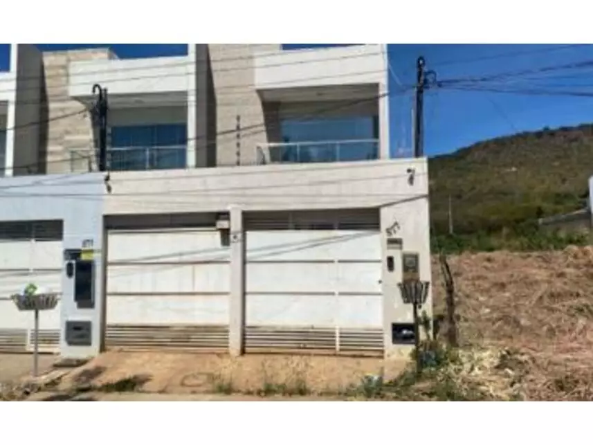 Casa à venda em leilão - leilão extrajudicial - Barreiras BA - lance mínimo R$ 246.675