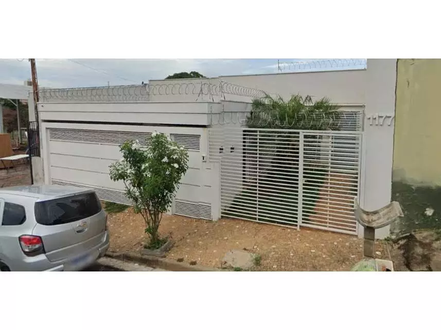 Casa à venda em leilão - leilão extrajudicial - Marília SP - lance mínimo R$ 648.000