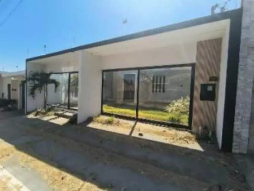 Casa à venda em leilão - leilão extrajudicial - Caldas Novas GO - lance mínimo R$ 575.320