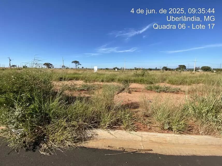 Terreno à venda em leilão - leilão extrajudicial - Uberlândia MG - lance mínimo R$ 318.641