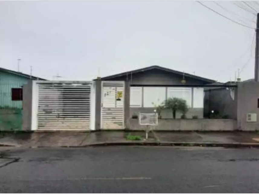 Casa à venda em leilão - leilão extrajudicial - Esteio RS - lance mínimo R$ 357.200