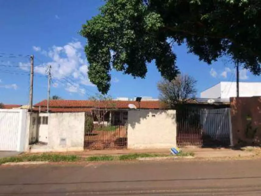 Casa à venda em leilão - leilão extrajudicial - Campo Grande MS - lance mínimo R$ 389.120