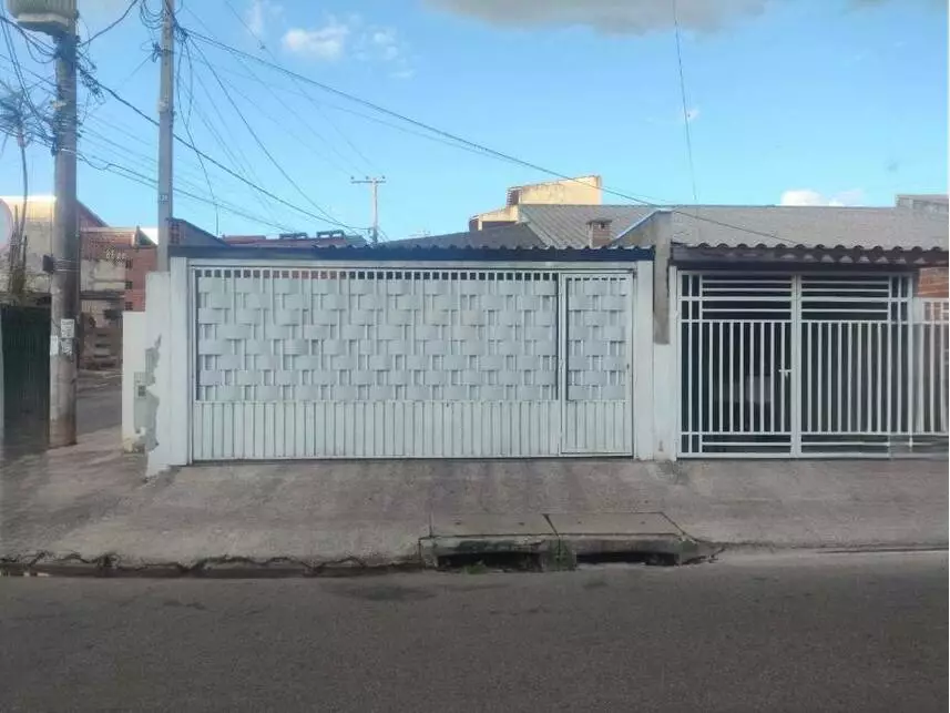 Casa à venda em leilão - leilão extrajudicial - Sorocaba SP - lance mínimo R$ 165.600