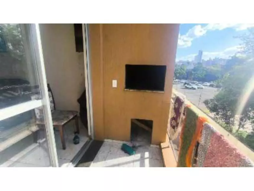 Apartamento à venda em leilão - leilão extrajudicial - Passo Fundo RS - lance mínimo R$ 320.000
