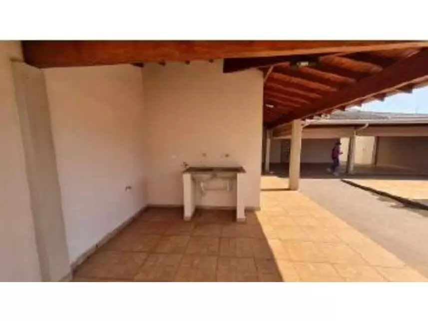 Casa à venda em leilão - leilão extrajudicial - Colina SP - lance mínimo R$ 576.840