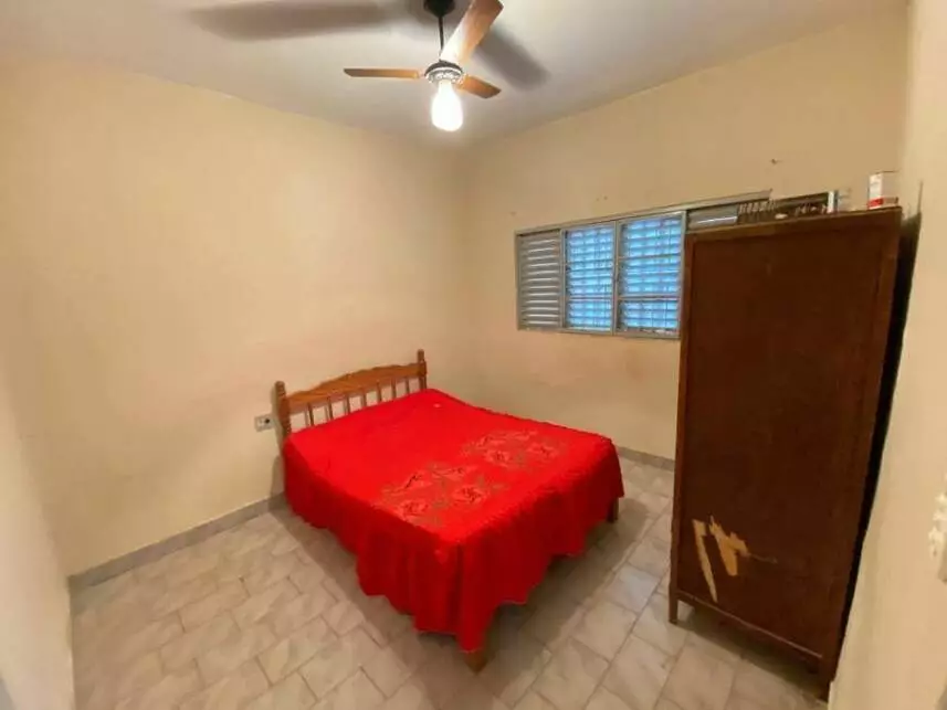 Casa à venda em leilão - leilão extrajudicial - Pacaembu SP - lance mínimo R$ 218.880