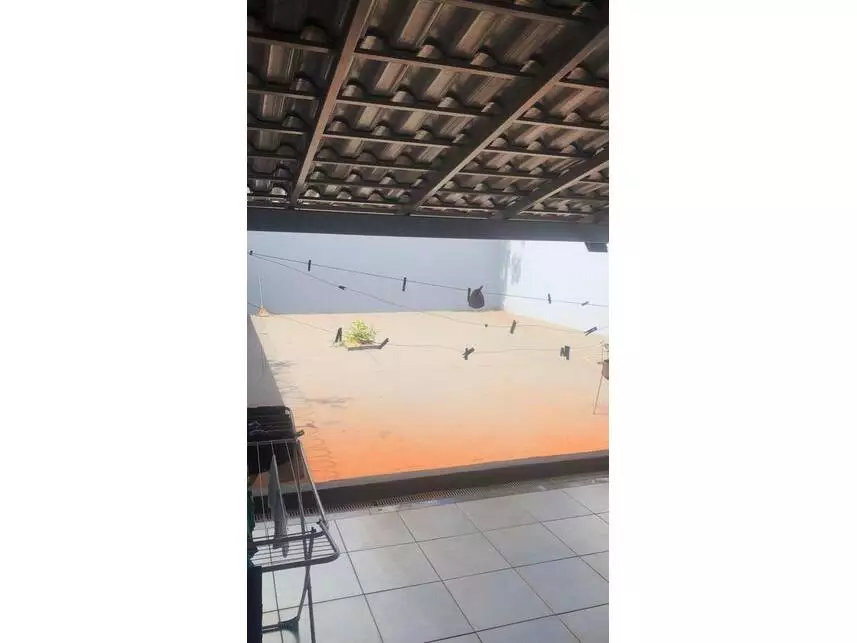 Casa à venda em leilão - leilão extrajudicial - Goiatuba GO - lance mínimo R$ 222.000