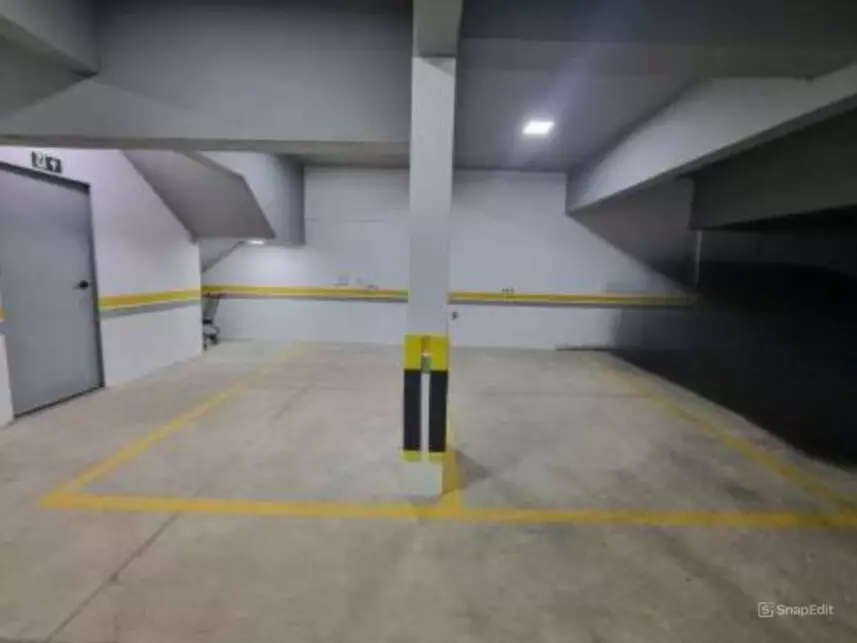 Apartamento à venda em leilão - leilão extrajudicial - Divinópolis MG - lance mínimo R$ 700.000