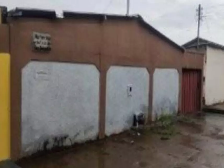 Casa à venda em leilão - leilão extrajudicial - Anápolis GO - lance mínimo R$ 198.000