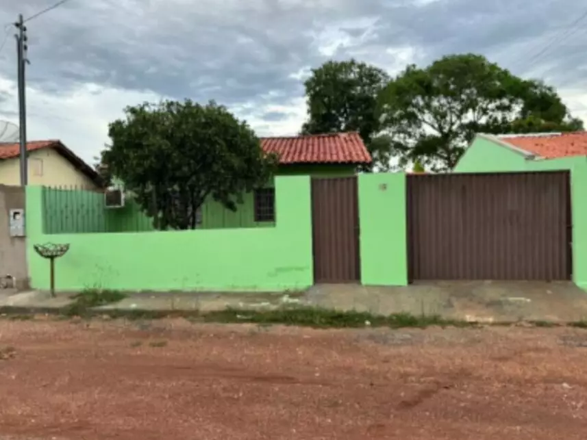 Casa à venda em leilão - leilão extrajudicial - Poconé MT - lance mínimo R$ 295.699