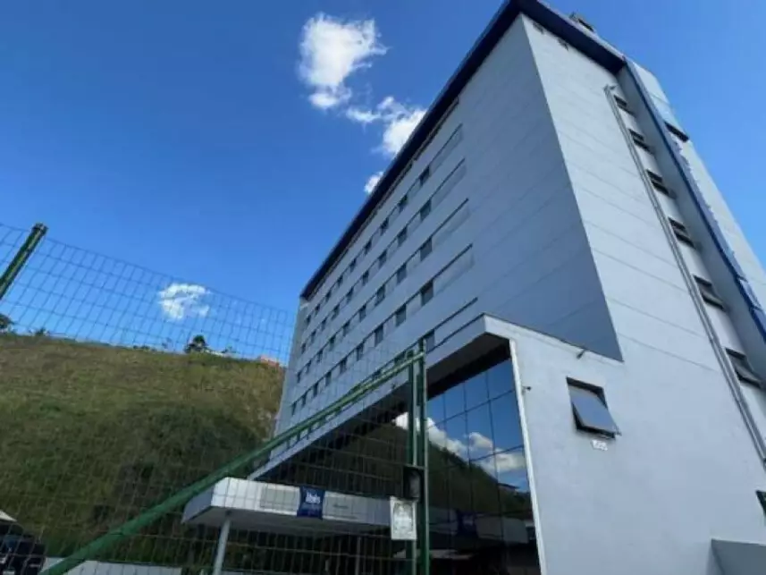 Apartamento à venda em leilão - leilão extrajudicial - Muriaé MG - lance mínimo R$ 184.000