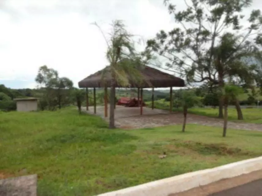 Lote à venda em leilão - leilão extrajudicial - Pérola PR - lance mínimo R$ 47.400