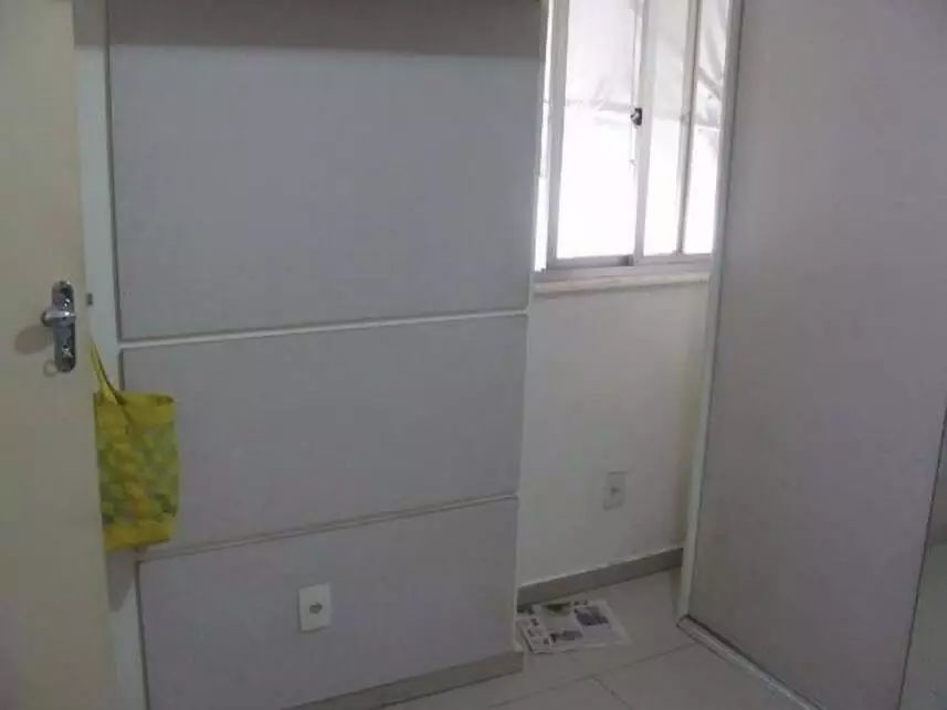 Apartamento à venda em leilão - leilão extrajudicial - Rio De Janeiro RJ - lance mínimo R$ 183.000