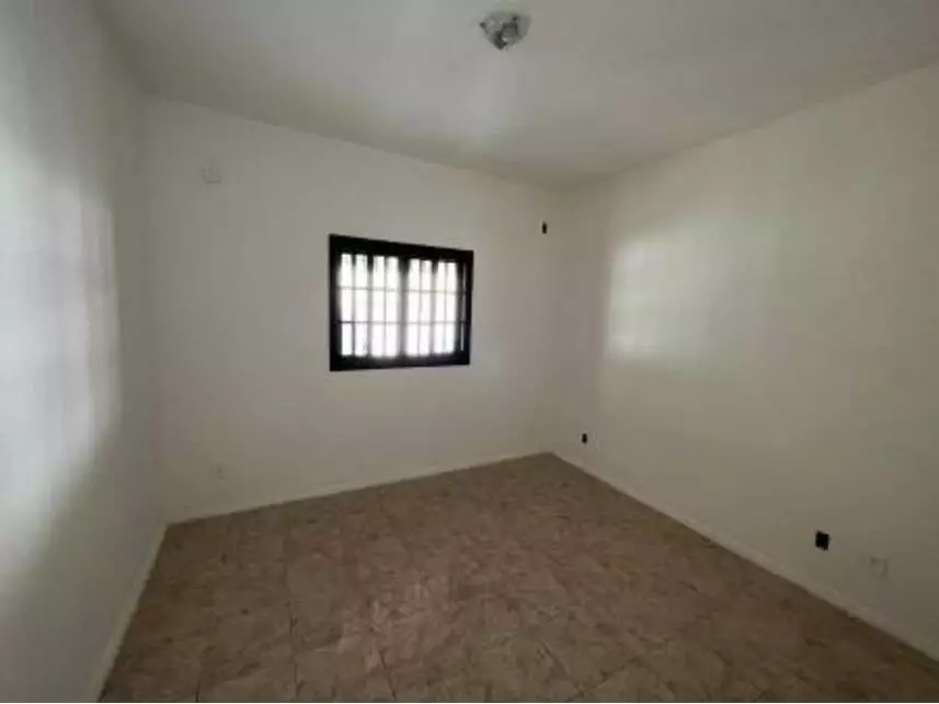 Casa à venda em leilão - leilão extrajudicial - Maricá RJ - lance mínimo R$ 291.080