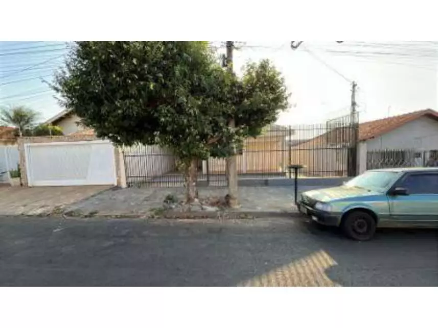 Casa à venda em leilão - leilão extrajudicial - Matão SP - lance mínimo R$ 330.600