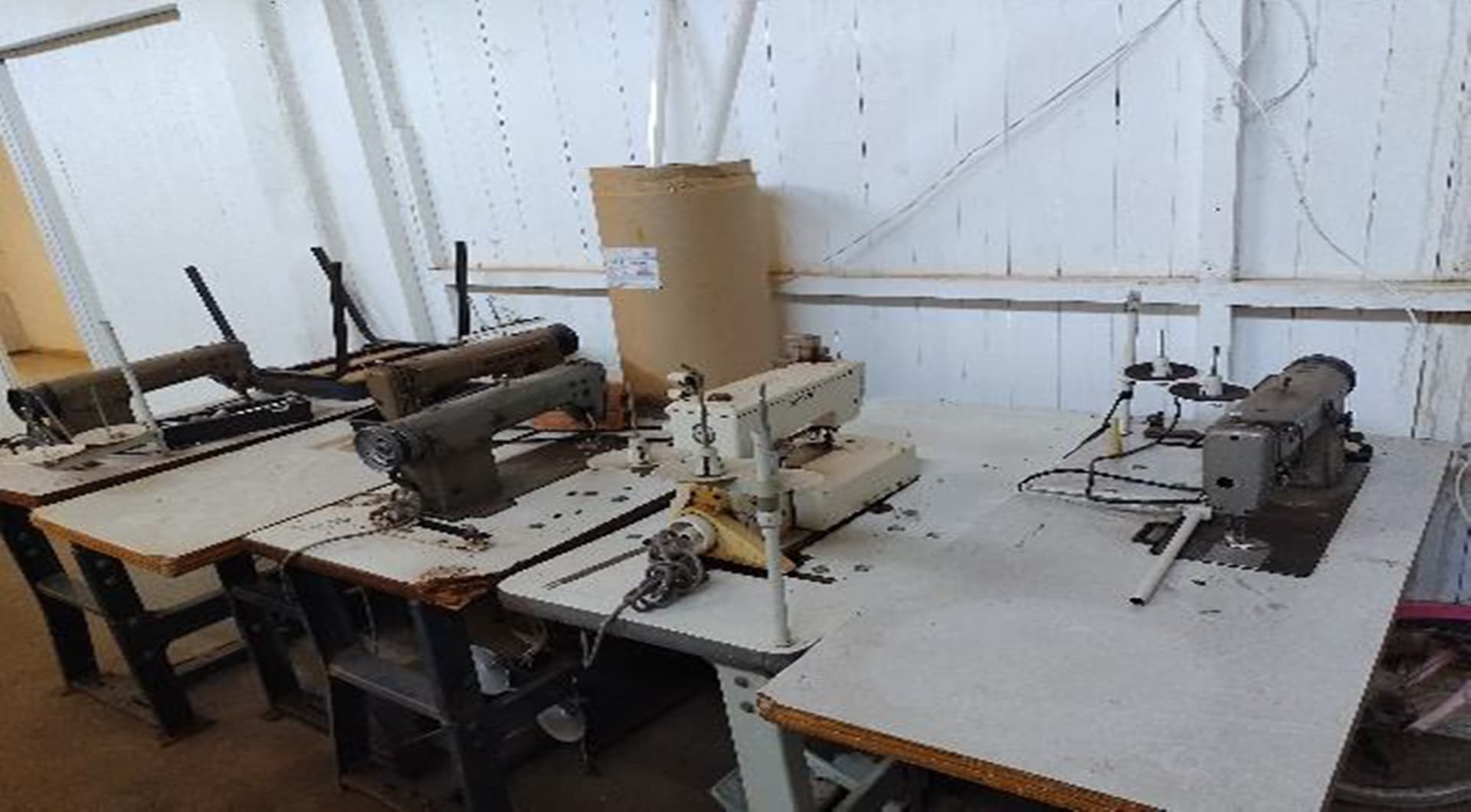 01 máquina de transporte duplo Mitsubishi - leilão judicial - Não informado BR - lance mínimo R$ 1.400