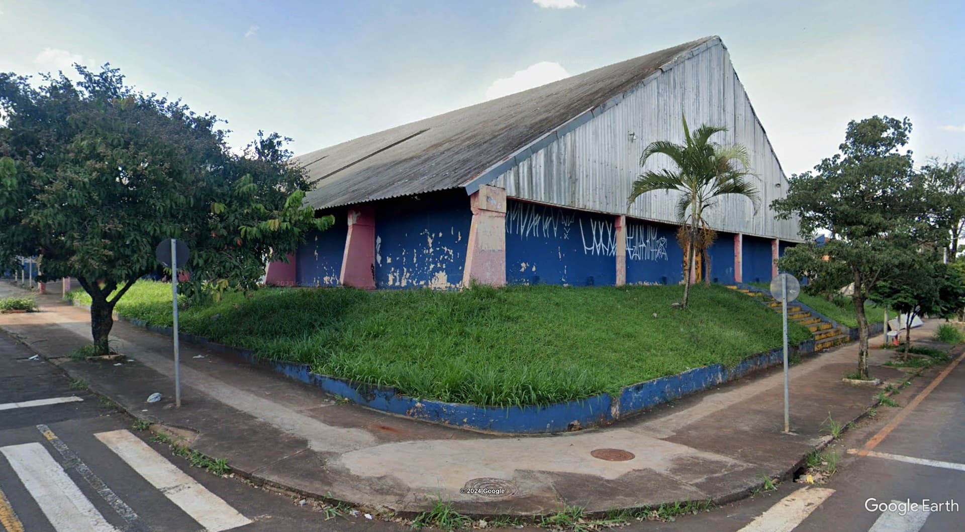 Imóvel c/ 1.696,50m² no Bairro Vila Brasil em Londrina/PR - leilão judicial - Londrina PR - lance mínimo R$ 1.412.500