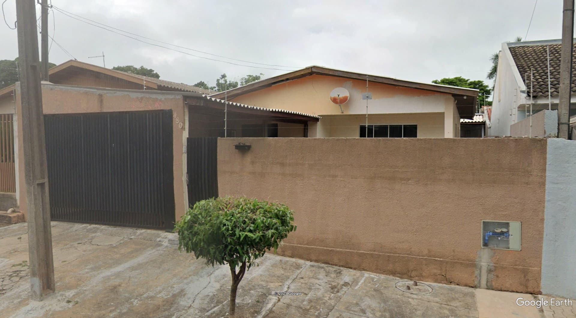 Imóvel c/ 250m² no Lot. Jardim Panorama em Paranavaí/PR - leilão judicial - Não informado BR - lance mínimo R$ 105.000