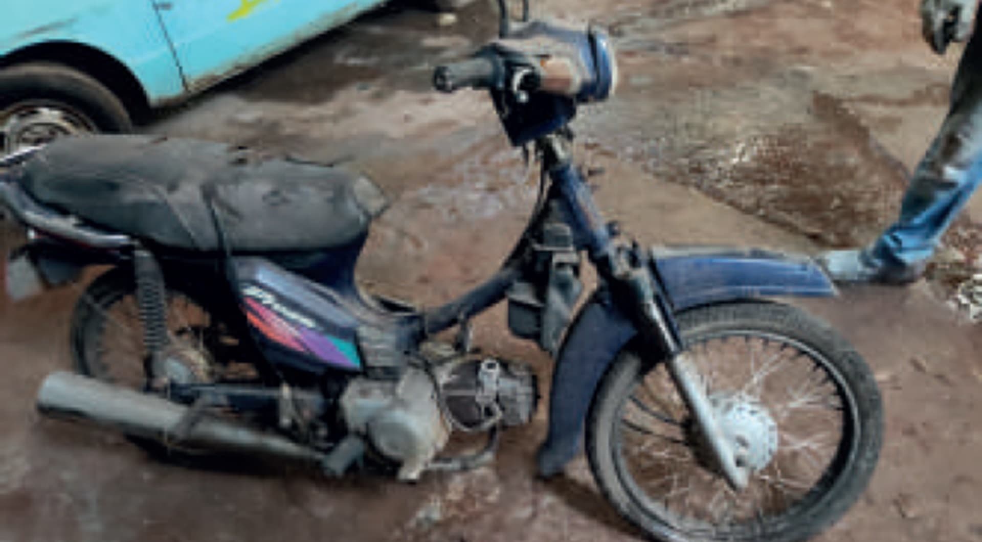 Sucata - Honda Drean C100 em Cornélio Procópio/PR - leilão judicial - Não informado BR - lance mínimo R$ 240