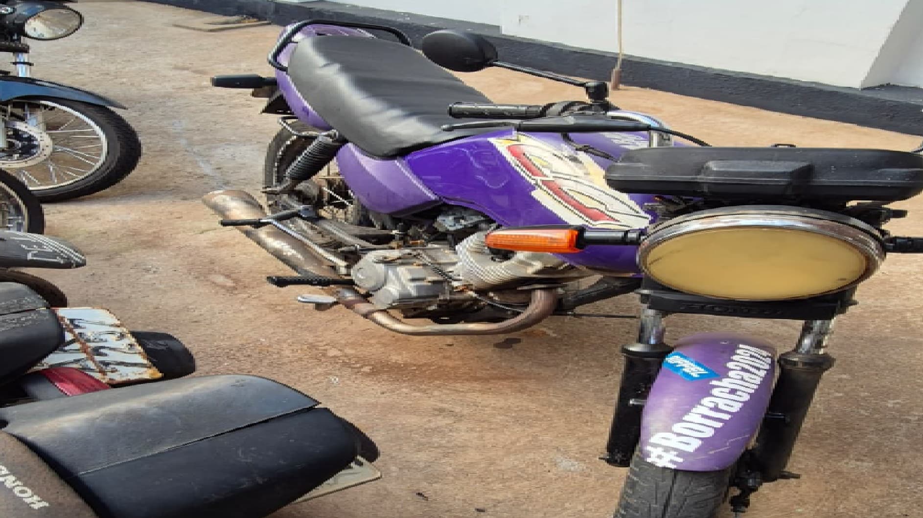 Sucata - Honda CG 125, em Santo Antônio da Platina/PR - leilão judicial - Não informado BR - lance mínimo R$ 240