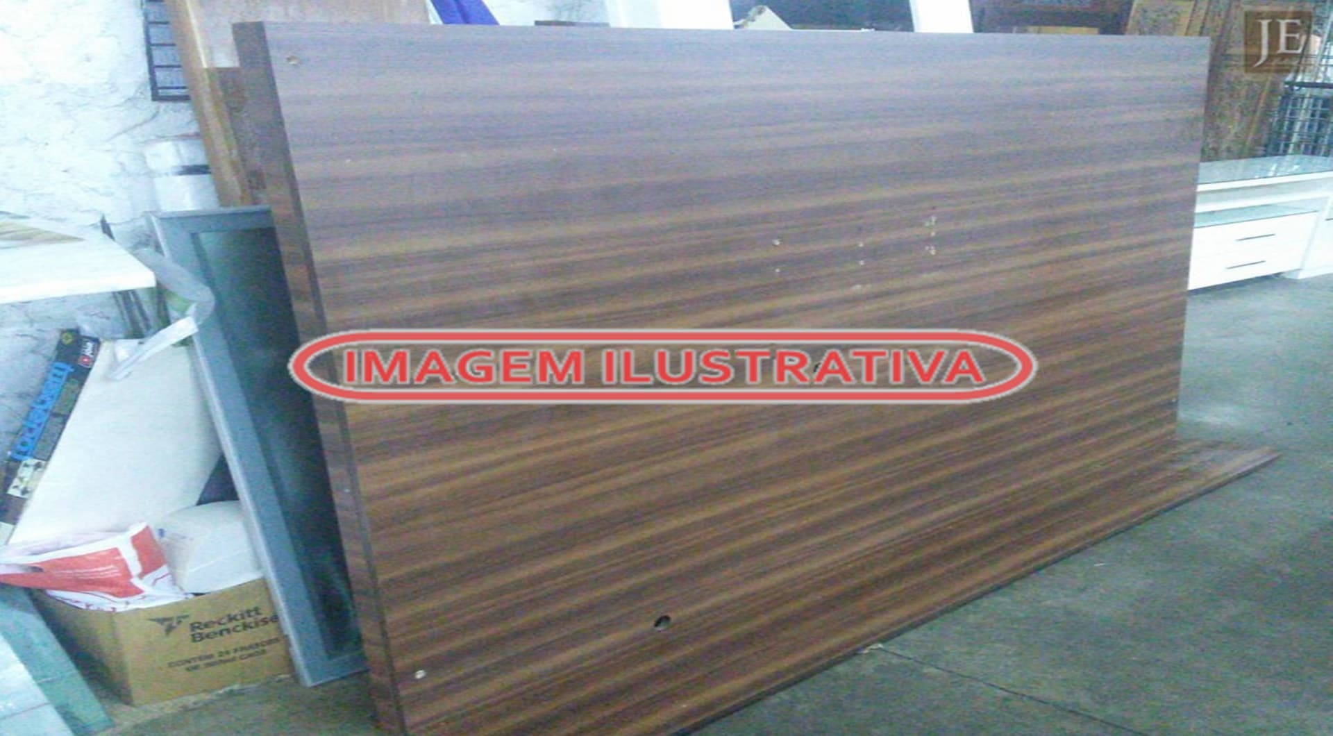 01 painel de TV - leilão judicial - Não informado BR - lance mínimo R$ 150