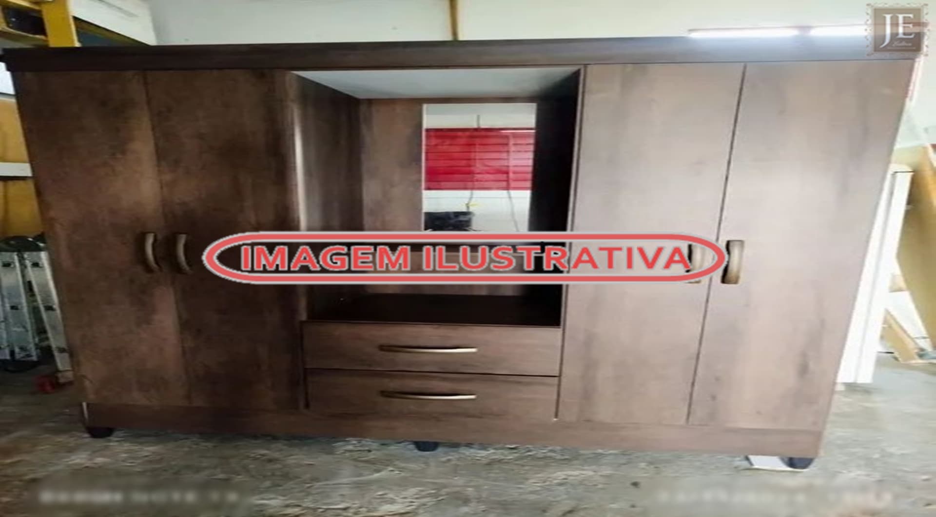 01 guarda roupas grande - leilão judicial - Não informado BR - lance mínimo R$ 750