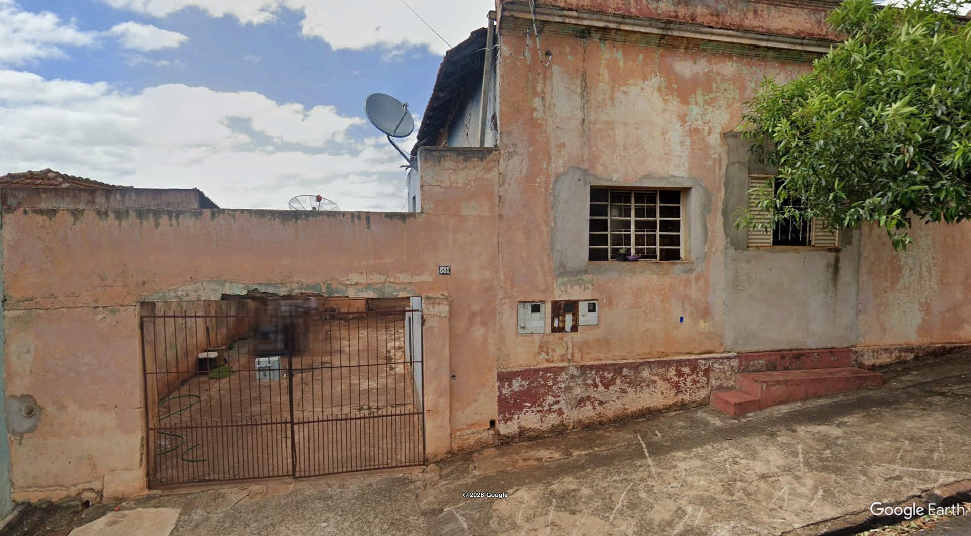 Imóvel c/ 305,50m² em Cambará/PR - leilão judicial - Não informado BR - lance mínimo R$ 107.884