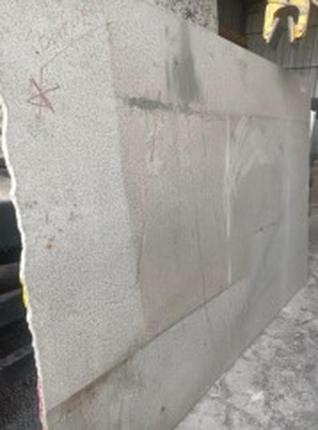 Chapa de Granito Branco Itaúna - leilão judicial - Não informado BR - lance mínimo R$ 1.637