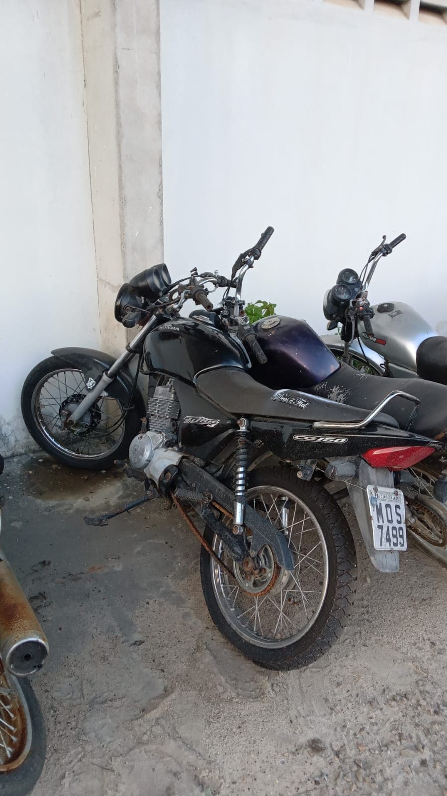 HONDA/CG 150 TITAN KS - 2005 - leilão extrajudicial - Bayeux PB - lance mínimo R$ 800