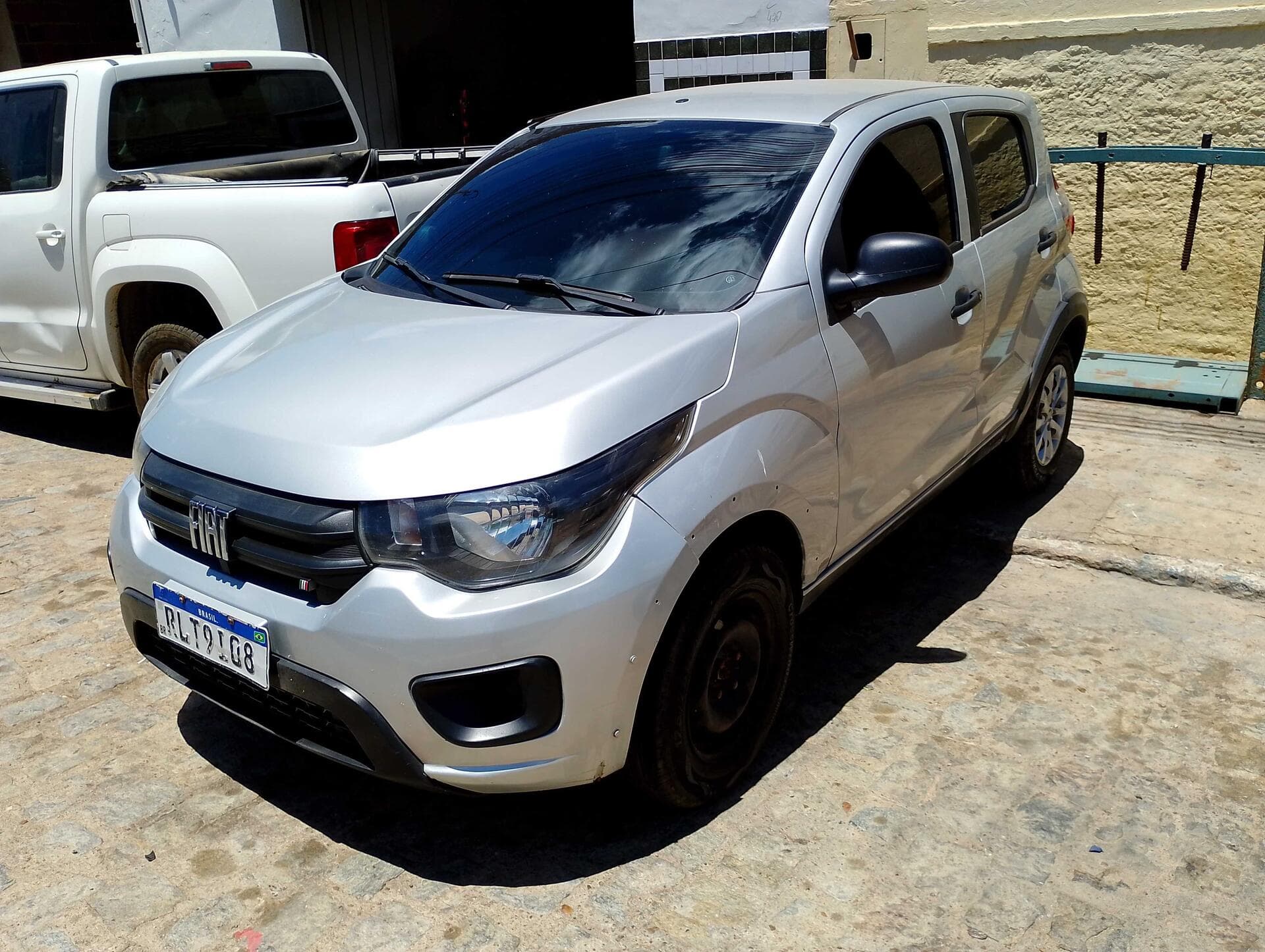 FIAT / MOBI LIKE - leilão extrajudicial - Não informado PB