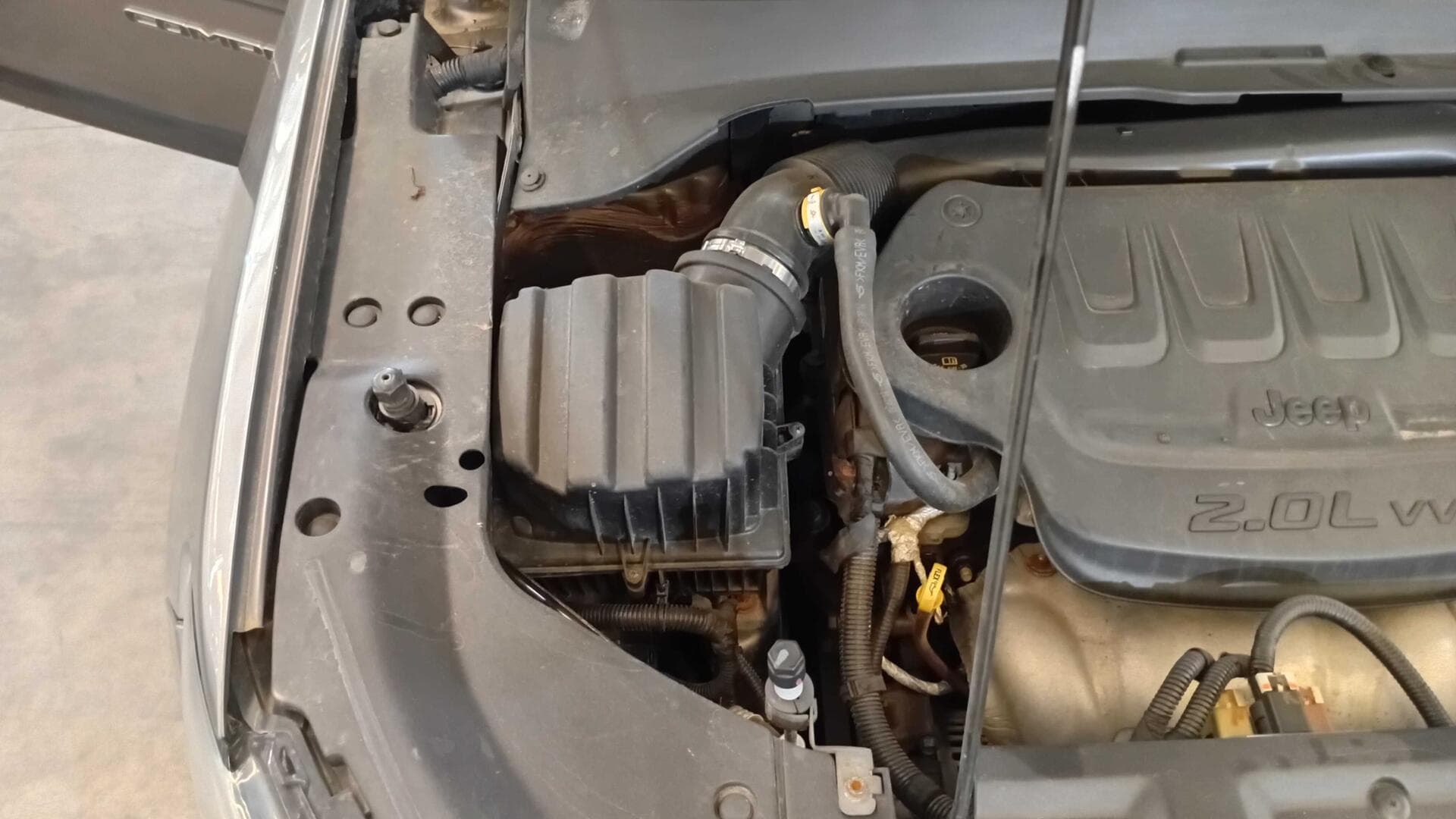 JEEP/COMPASS LONGITUDE F - 2017/2018 - leilão extrajudicial - Bayeux PB - lance mínimo R$ 63.900